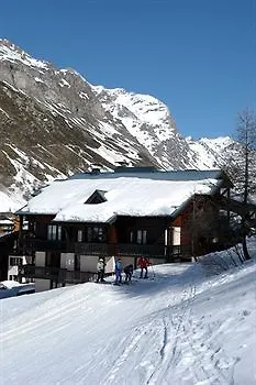 Hotel Les Hauts Du Rogoney 4*